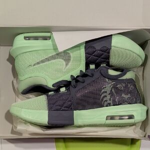 Nike Lebron Witness 8 Vapor Green